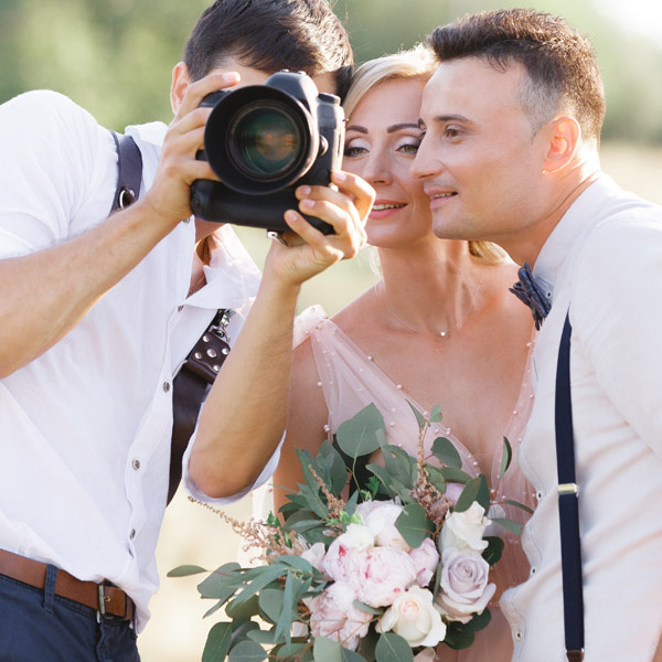JA zeggen in Zeeland: Waarom een toffe trouwfotograaf je BFF wordt op je grote dag