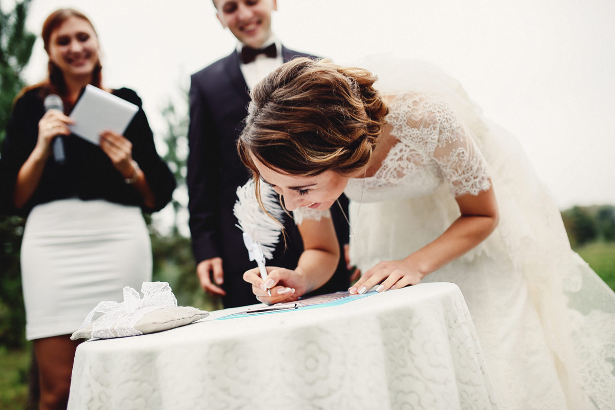 trouwen_in_de_gemeente_Reimerswaal_trouwambtenaar